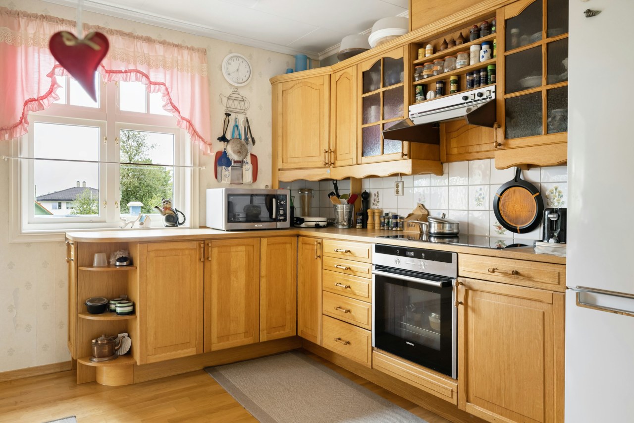 Топ-10 найкращих роботів-пилососів для квартири та будинку у 2025 році